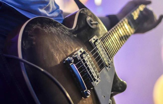 Guitare électrique